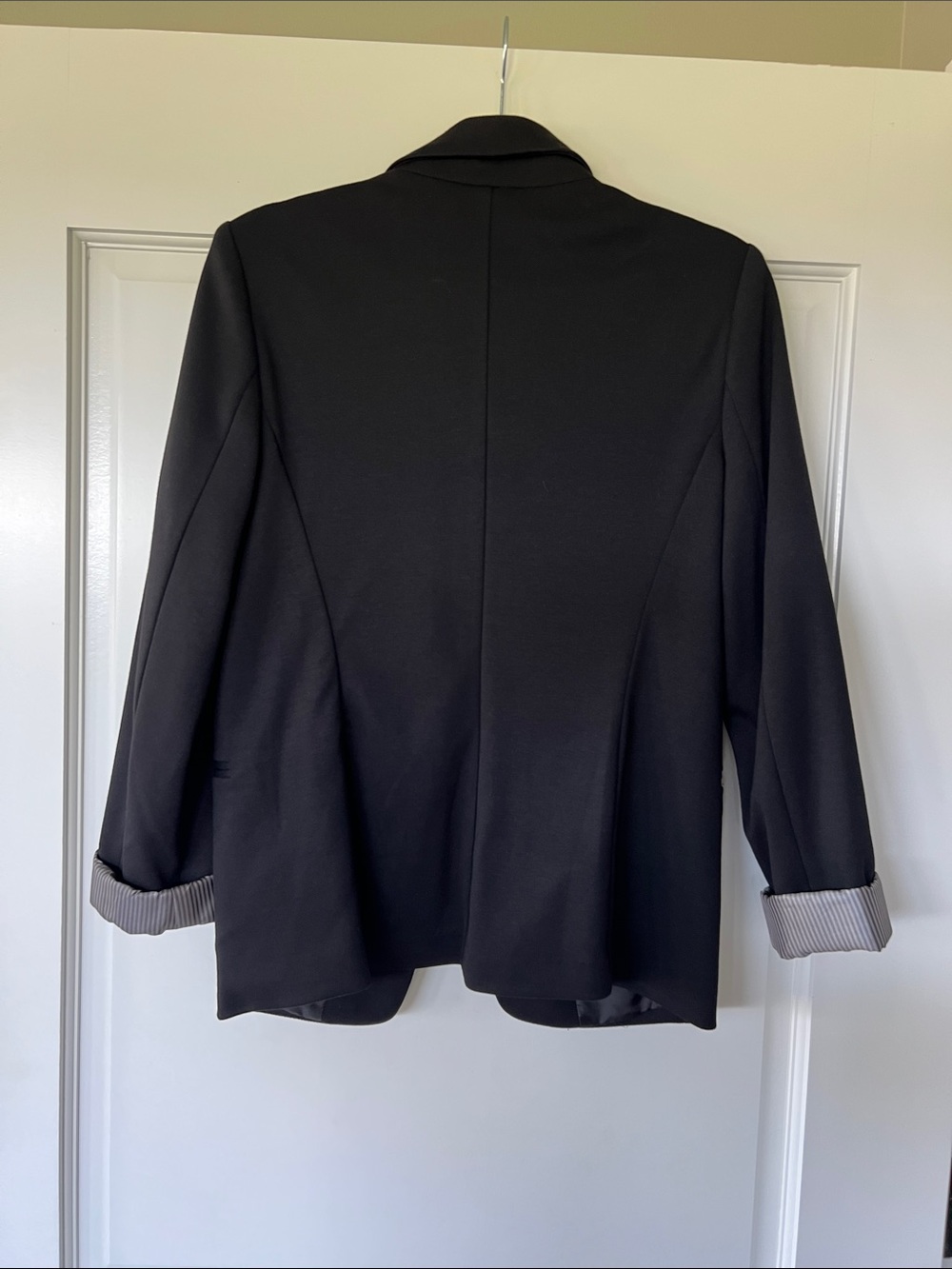 LC Lauren Conrad Black Single-Button Blazer with Pinstripe Lining - Picture 2 of 6